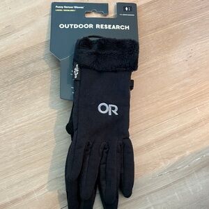 Women’s Outdoor Research Fuzzy Sensor Black Gloves